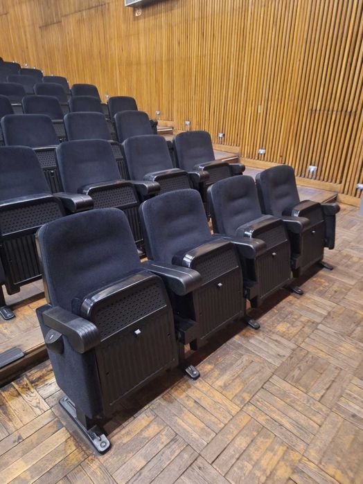 Fotele kinowe - używane