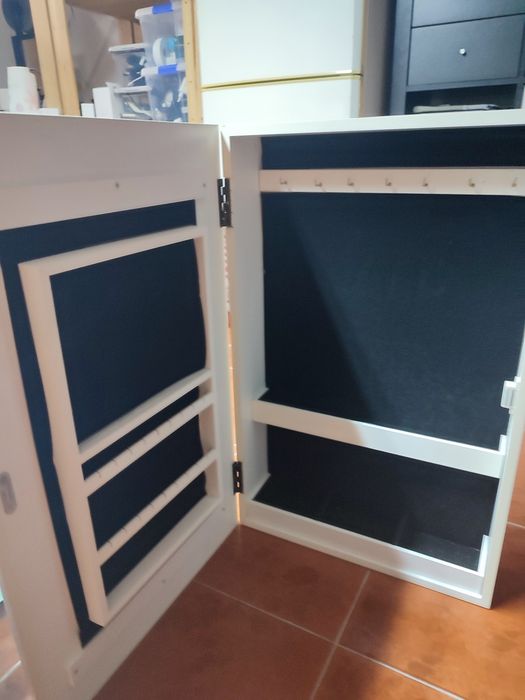 Espelho porta jóias