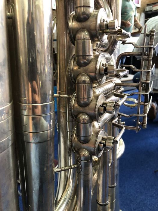 Tuba cervany sib 5/4