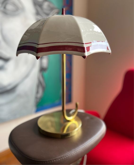Wloska lampa stołowa z lat 80-tych