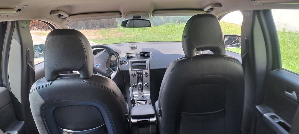 Volvo v50 2.0d 136km