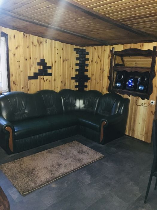 1 Посуточно (сніданки)почасово новострой квартира студия