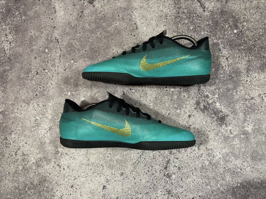 Футзалки Nike Mercurial Vapor X Cr7 розмір 40