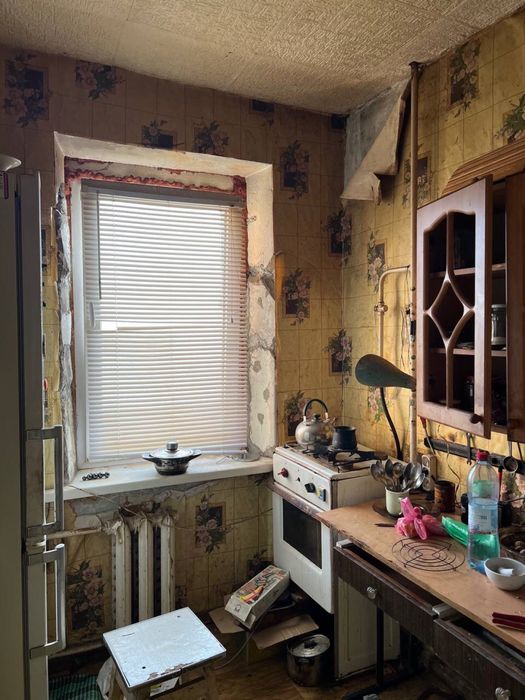 Продаж 1к вул. Вечірньокутська 52