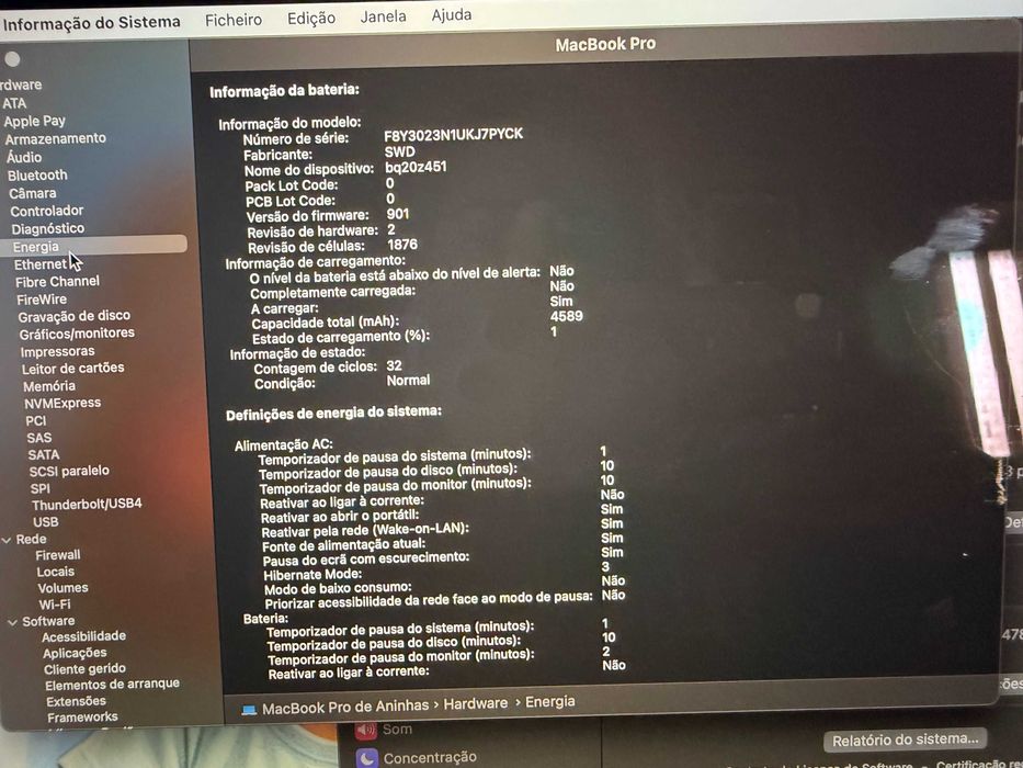 Vendo MacBook Pro (13 polegadas, 2020, quatro portas Thunderbolt 3)