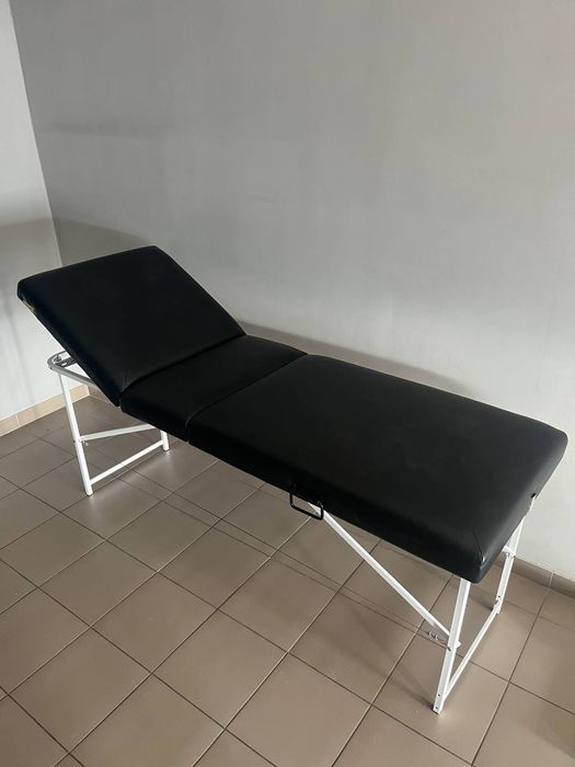 Косметологічна кушетка