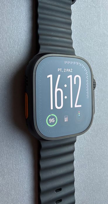 Apple Watch Ultra 2 49 mm Black Titanium – stan bardzo dobry, bateria 92%
