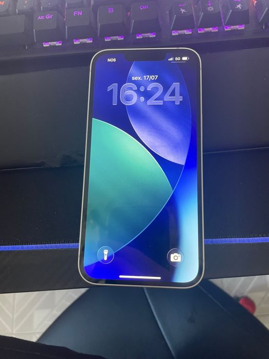 Iphone 16e 128g.