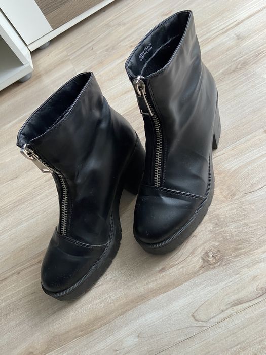 Sprzedam buty półsezonowe