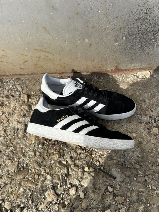 Оригінал!Кросівки adidas gazelle, розмір 42 2/3(27,5)