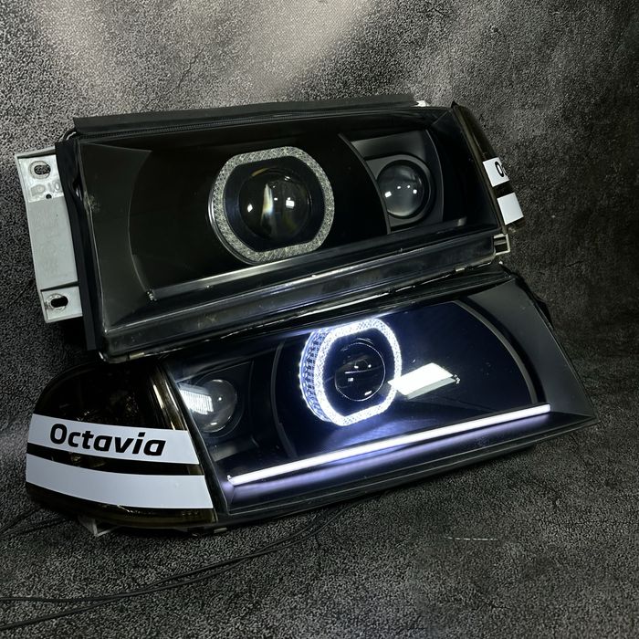 Фари Skoda Octavia Tour 2000-2010 Bi-led, ДХО, глазки, антихром