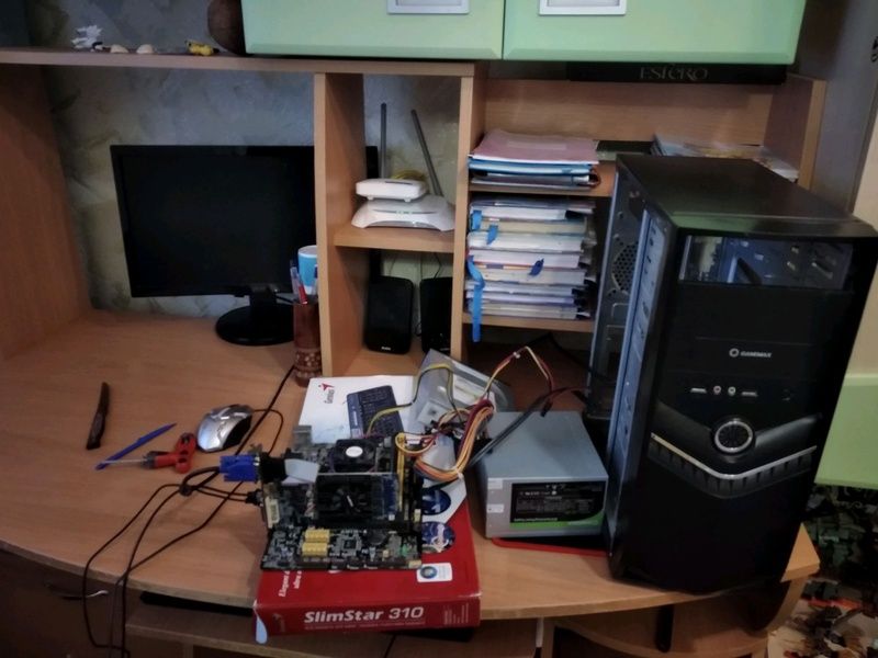 Продам системний блок ПК по запчастинам