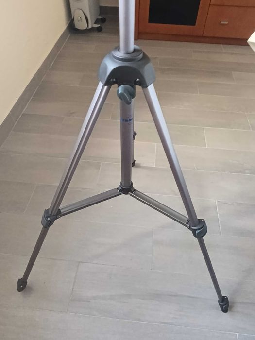 Tripé VT-133 Vanguard
