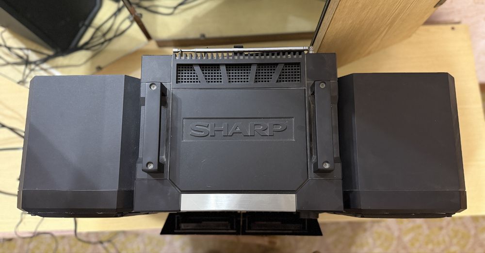 Музичний центр топ класу Sharp GX68
