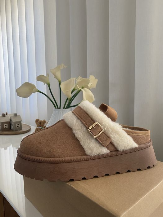 Pantufas quentinhas 8,5 €