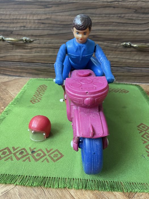 Редкая игрушка времен СССР .
