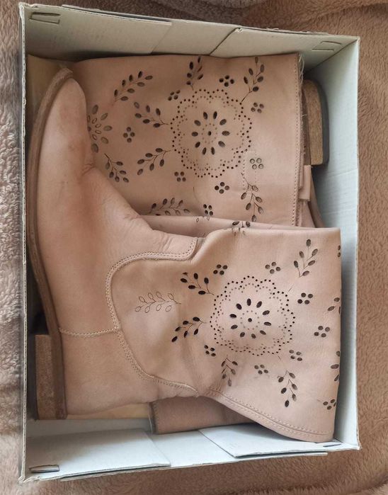 LEWSKI kozaki ażurowe, laserowo wycinane, skóra naturalna, rozm. 38