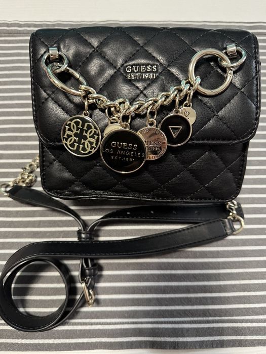 Сумка маленька чорна від Guess