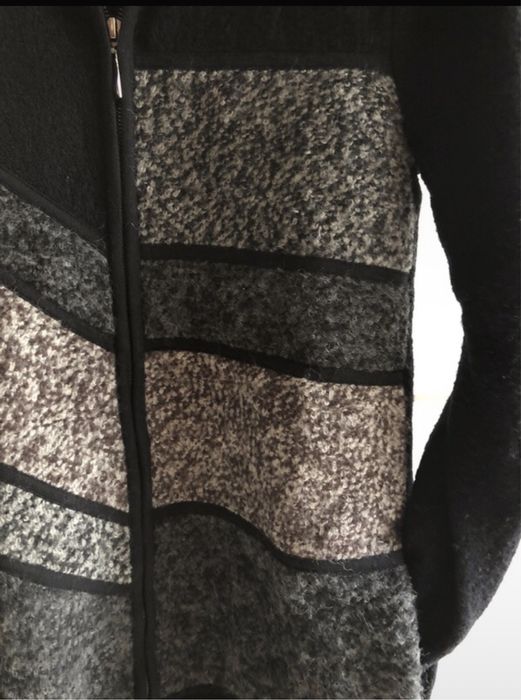 Piękny płaszczyk 100% wełna