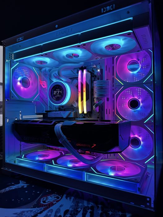 PC Gaming RTX 5080 16GB - Ryzen 9 9950X3D