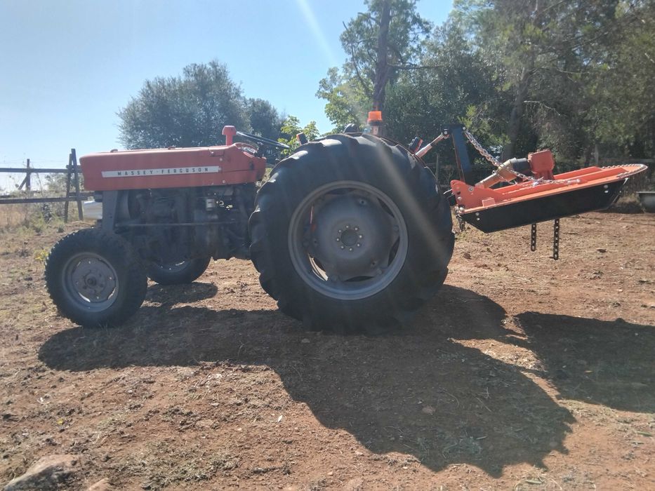 Trator Massey Ferguson 133 Impecável