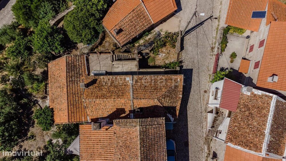 Moradia Rústica T3 / Sabugal, Bendada