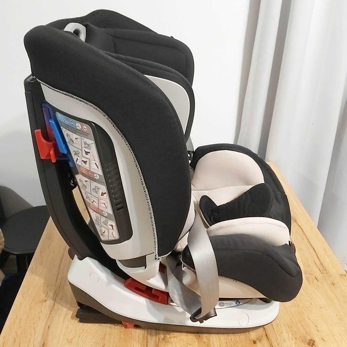 Fotelik samochodowy Coletto Vento 0 - 25 kg