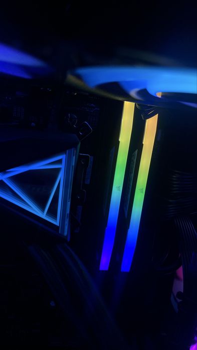 Memória RAM Corsair Vengeance RGB DDR5 6000MHz 2x16GB CL36