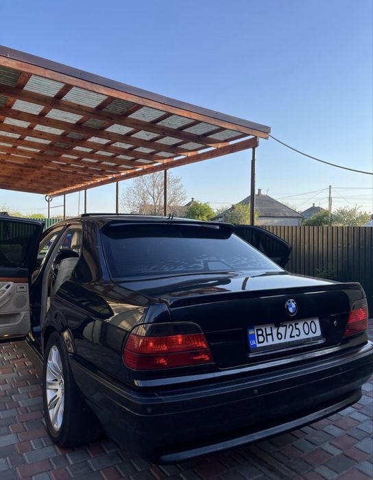 BMW 7 series 735 IL 1999 rest