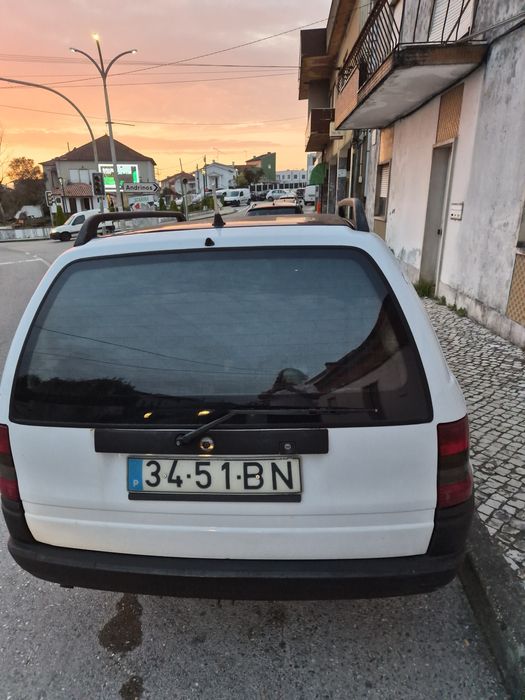 Opel Corsa 1.7 D Van – 1993 – Muito Estimada