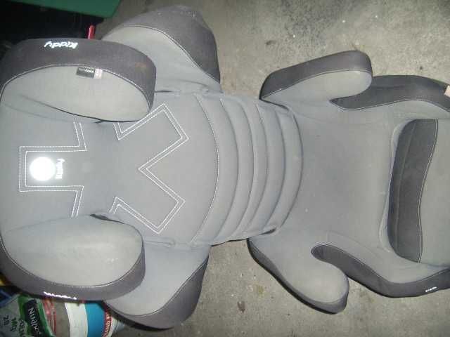 Fotelik samochodowy 15-36 kg  Firy kiddy