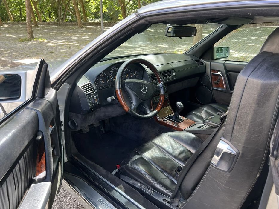 Mercedes-Benz SL 280 Standard