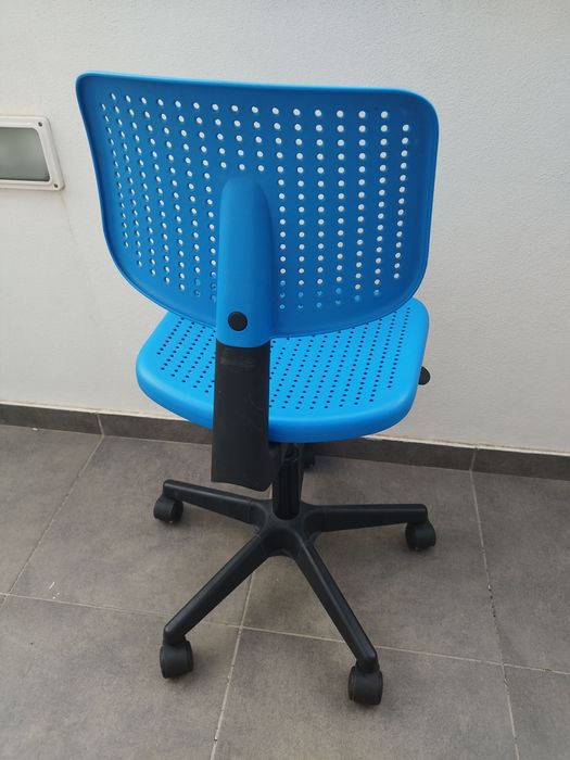 Cadeira Giratória - IKEA - modelo ALRIK