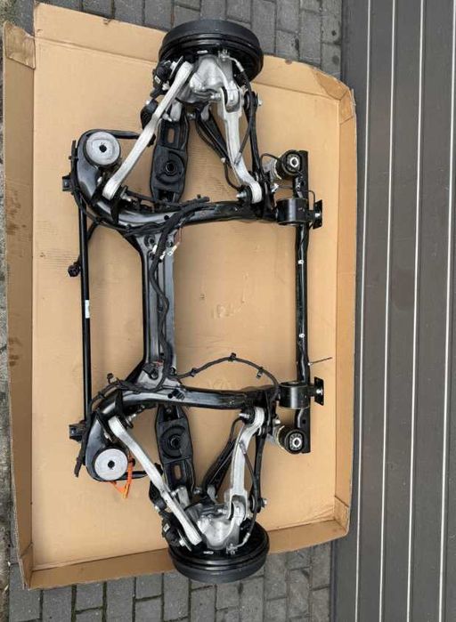 Підвіска Skoda Enyaq 5A передня або задня підрамник разборка