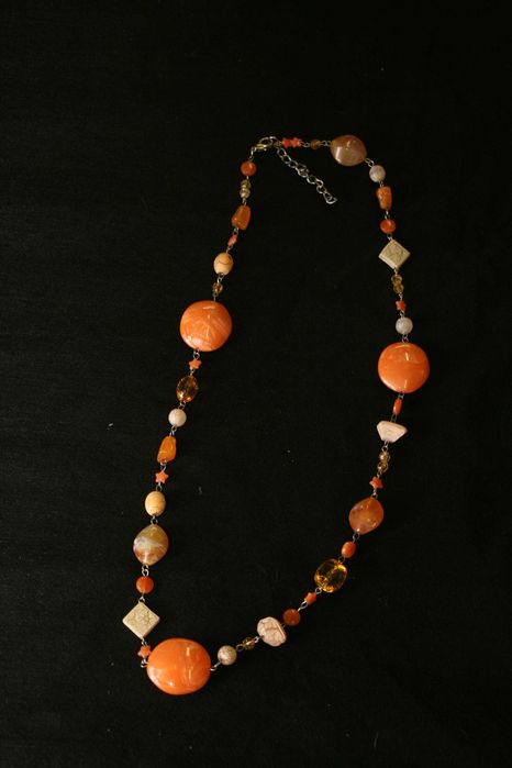 Colar Tons de Laranja