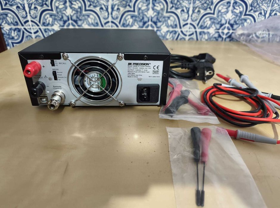 Fonte de Alimentação BK Precision 1685B