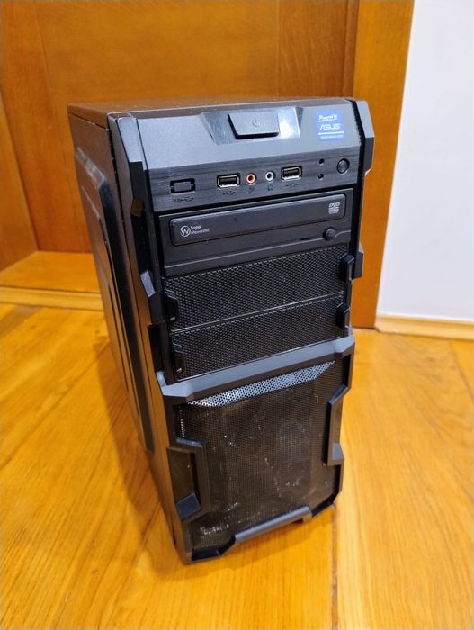 Komputer stacjonarny