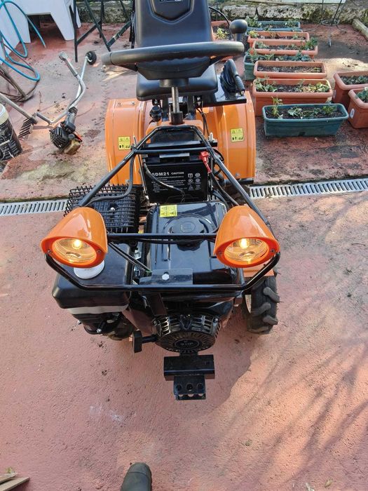 Mini trator Kawa com garantia