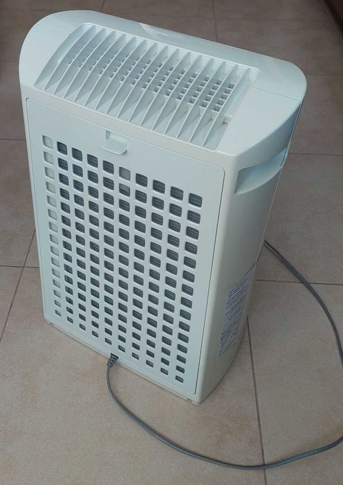 Oczyszczacz powietrza Sharp KC-930EU-W