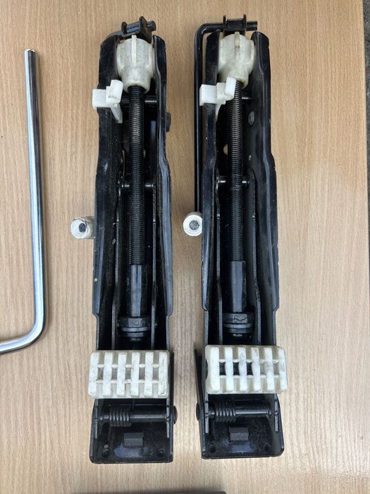 Домкрат BMW 3 4 5 6 7 E34 E39 E60 F10 G30 Е46 E90 F30 G20 E38 E65 F01