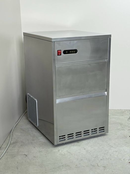 Льодогенератор Ice-Cube Maker Pro 25 R