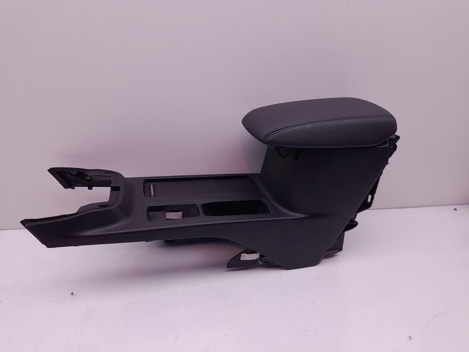 Apoio de braço FORD Focus IV