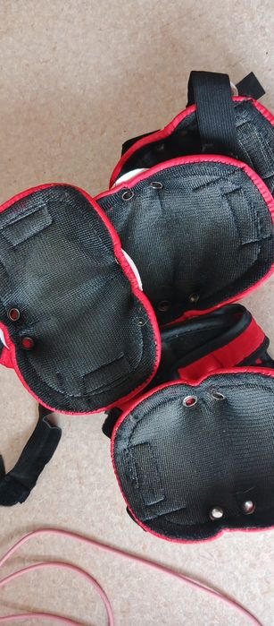 Дитячий захист для роликів, скейта, самоката Amigo Sport (комплект)