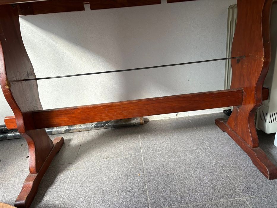 Mesa madeira tampo em azulejo