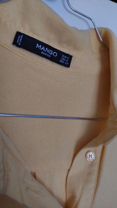 Camisa Mango,tamanho S cor amarelo, bom estado