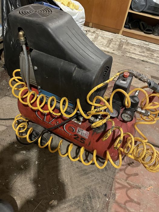 Продам компрессор