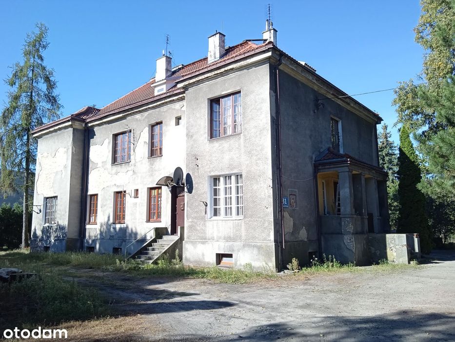 Zabytkowa willa "Dom Rejenta" na działce 1890 m²  Grodzisk Mazowiecki