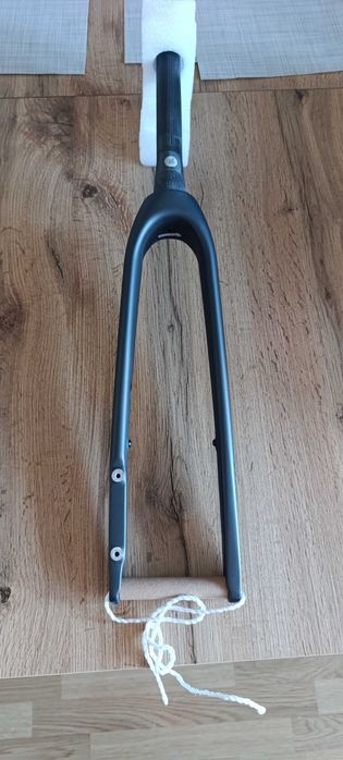 Widelec karbonowy "Merida Scultura Endurance CF3 DISC carbon"