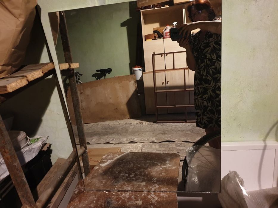 Дзеркало 700*900*20мм
Ціна 200 грн