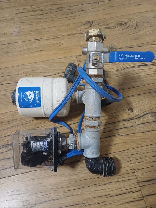 Kompletny osprzęt hydroforowy / Sterowanie pompy głębinowej. Stan idealny!